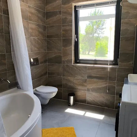 Pcela Apartmán Divšići