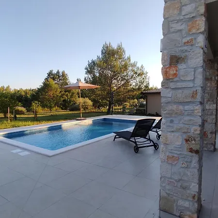 Pcela Apartmán