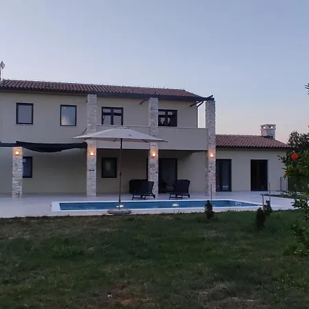 Pcela Apartmán *